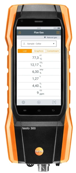 testo-300-front-en_master.jpg