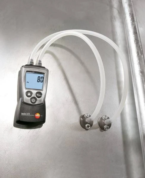 testo-510-differential-pressure-meter-industry-2_master.jpg