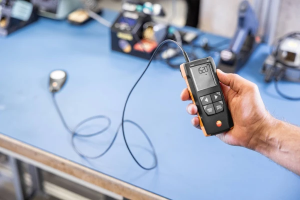 testo-545-lux-meter-V1_master.jpg