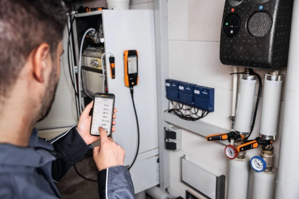 testo-300-NEXT-LEVEL-Gasanalysis-V2-EN_master.jpg